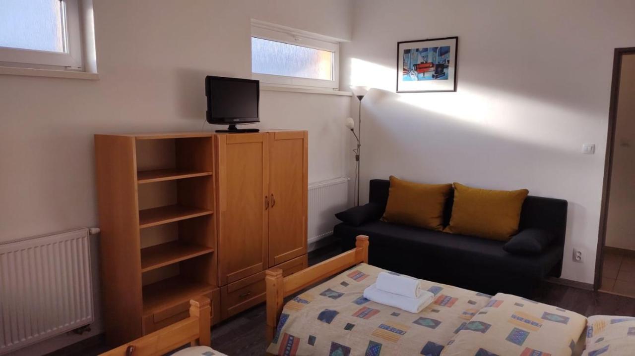 Penzion Radlinka Hotel Prešov Buitenkant foto