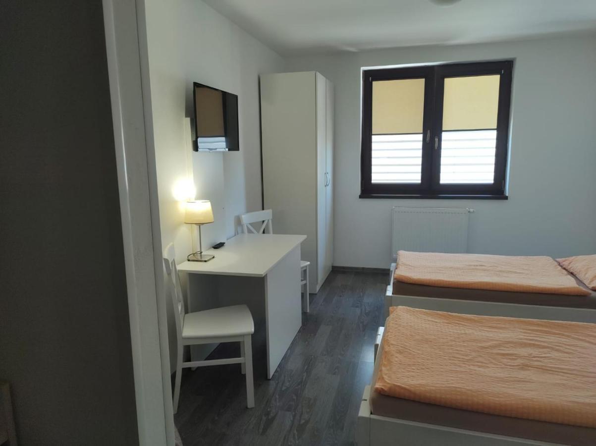 Penzion Radlinka Hotel Prešov Buitenkant foto
